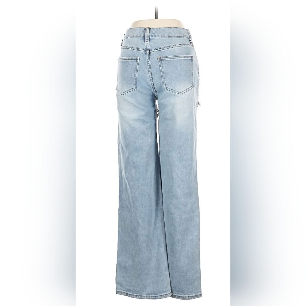 Rhinestone Embellished Cutout Jeans - Picture 5 of 5